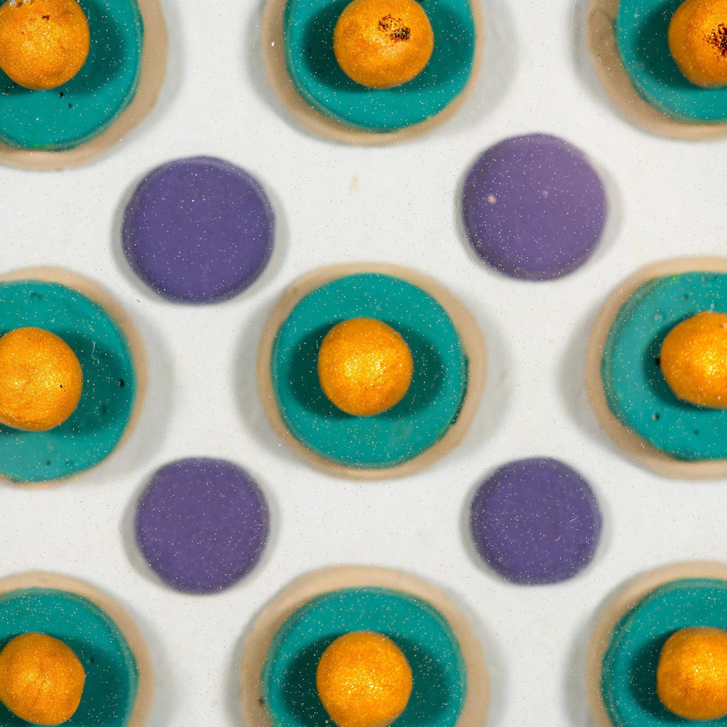 Kabemade, fine art, mixed media, epoxy art, art with texture, pattern, background image, canadian artist. 